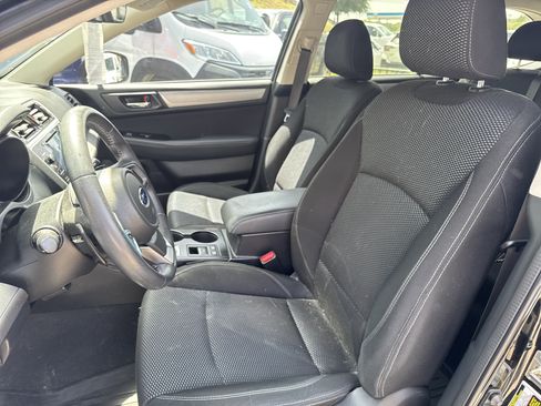 Used 2019 Subaru Outback 2.5i Premium AWD/4WD image 10