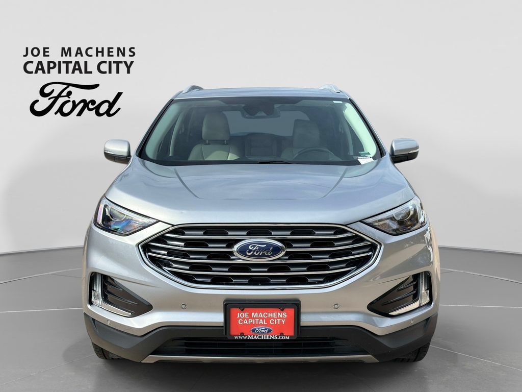 Used 2022 Ford Edge Titanium AWD/4WD image 10