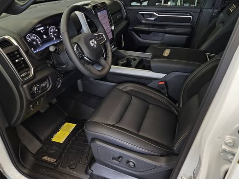 New 2026 RAM 1500 Big Horn AWD/4WD image 23