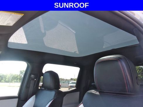 Used 2025 Chevrolet Silverado EV RST AWD/4WD image 3