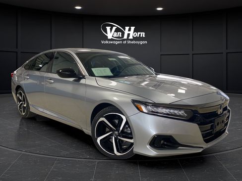 Used 2022 Honda Accord Sport image 1