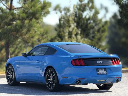 Used 2017 Ford Mustang GT w/ Interior & Wheel Package image 9