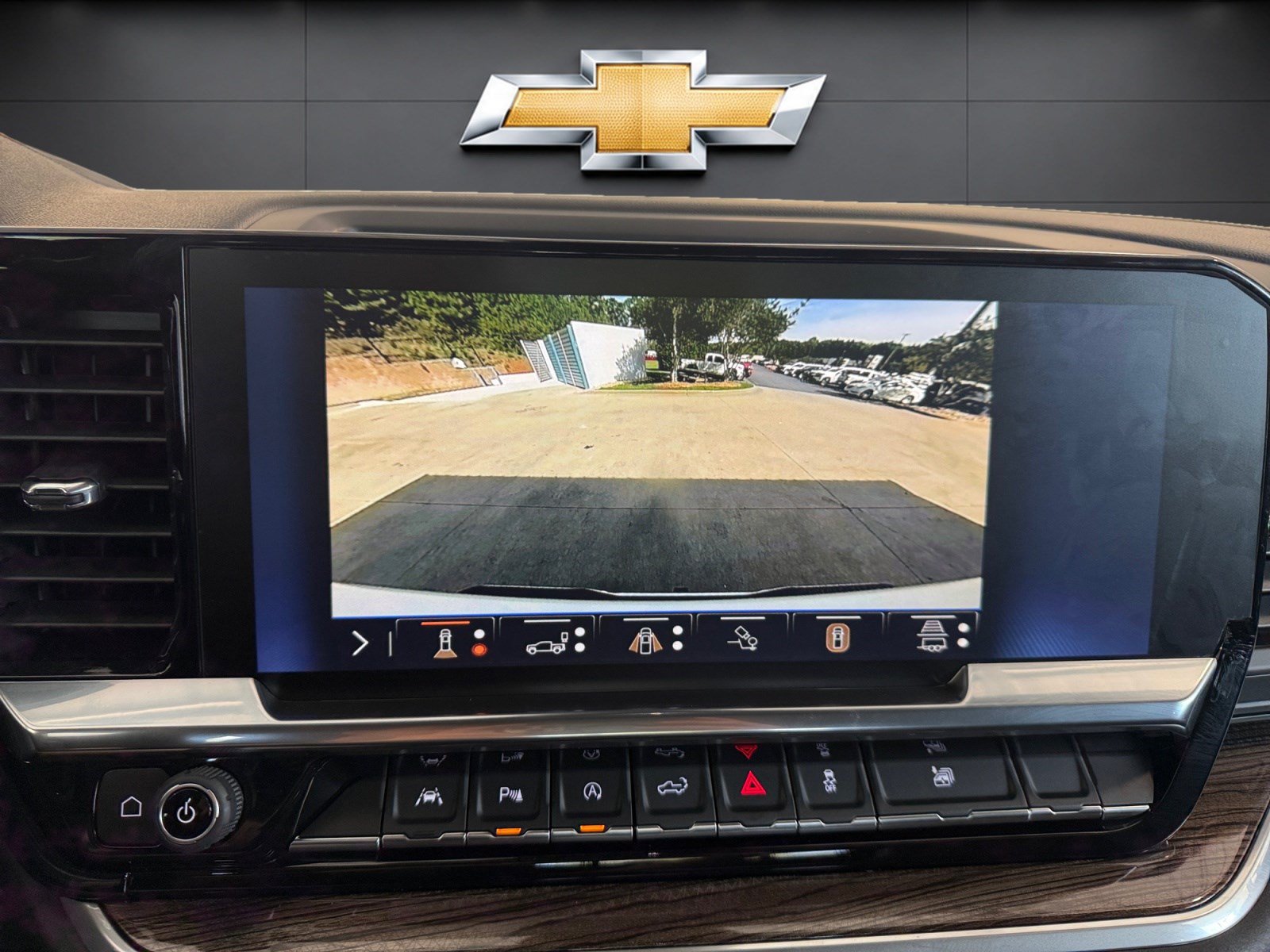 New 2026 Chevrolet Silverado 1500 RST w/ Redline Edition AWD/4WD image 29
