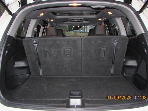 Used 2017 Honda Pilot Elite image 36