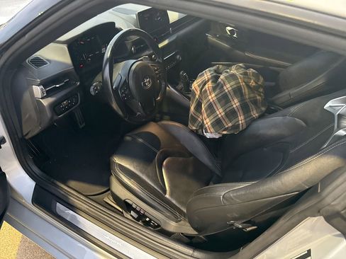 Used 2022 Toyota Supra Premium w/ Driver Assist Package image 7