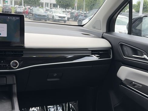 Used 2024 Honda Prologue Touring image 30
