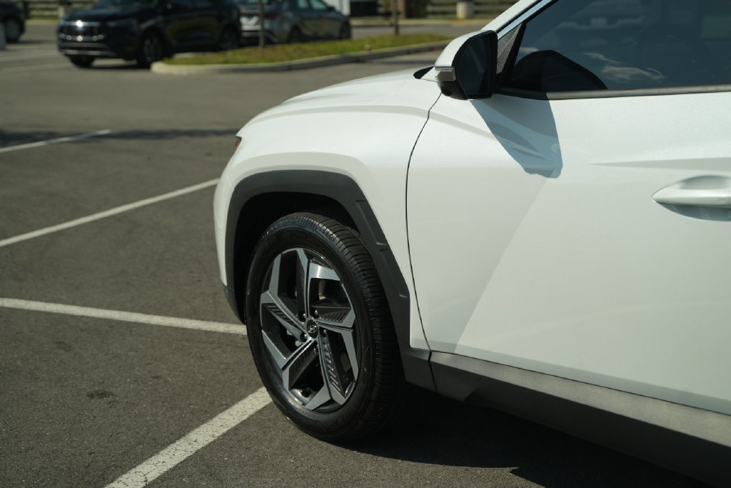 Used 2022 Hyundai Tucson Limited AWD/4WD image 41