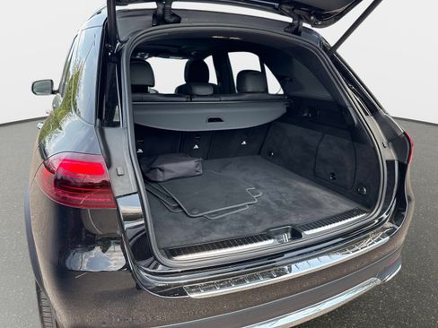 Certified 2025 Mercedes-Benz GLE 450e 4MATIC image 8