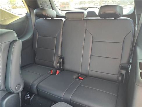 New 2026 Chevrolet Traverse LT w/ Driver Confidence Package FWD image 18