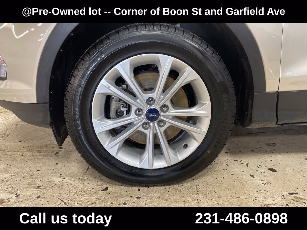 Used 2018 Ford Escape SE AWD/4WD image 10