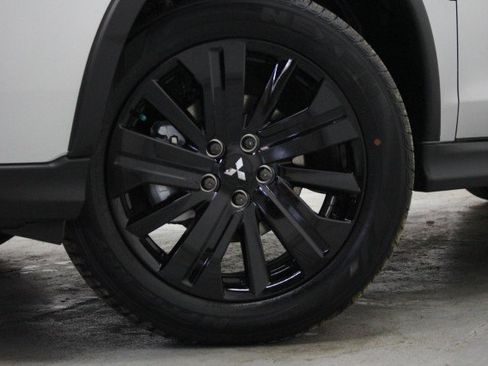 New 2026 Mitsubishi Outlander Sport LE AWD/4WD image 3