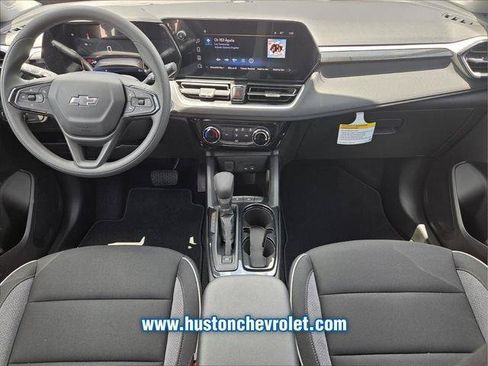 New 2026 Chevrolet TrailBlazer LT w/ Midnight Edition FWD image 14