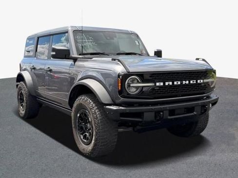 Used 2023 Ford Bronco Wildtrak AWD/4WD image 2