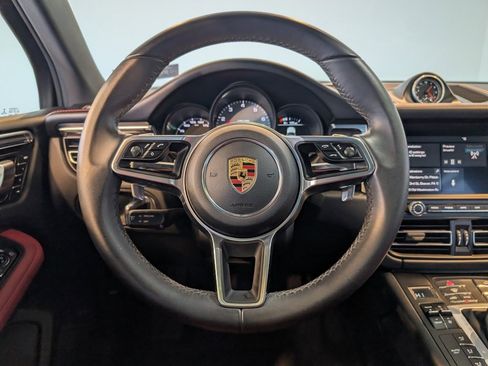 Used 2019 Porsche Macan S image 17