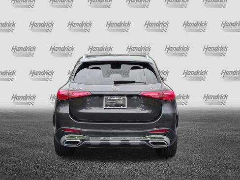 Certified 2025 Mercedes-Benz GLC 300 4MATIC image 9