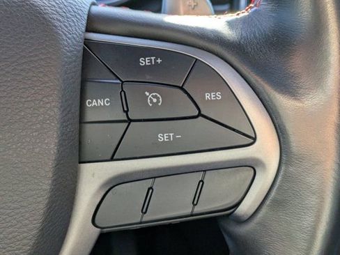 Used 2019 Jeep Grand Cherokee Trailhawk w/ Trailhawk Luxury Group image 22