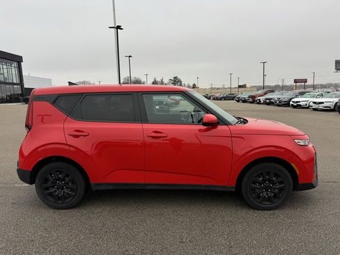 Used 2021 Kia Soul LX image 33