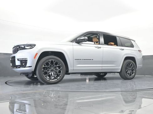 New 2025 Jeep Grand Cherokee L Summit image 63