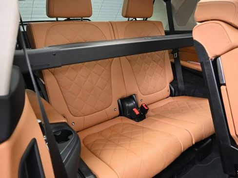 Used 2026 BMW X7 xDrive40i image 21