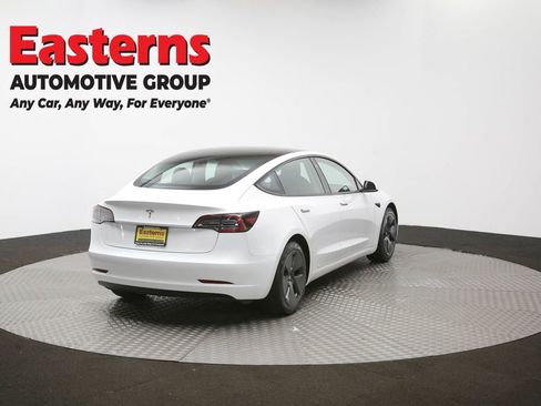 Used 2023 Tesla Model 3 Standard Range image 37