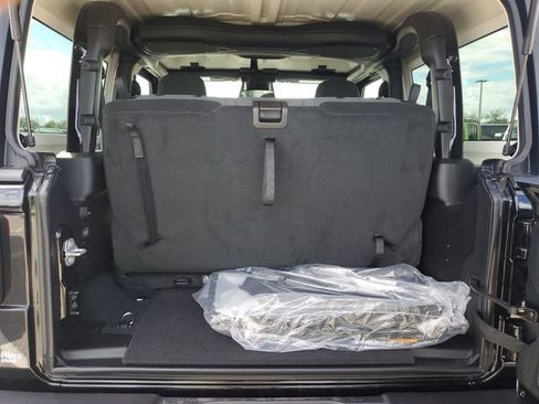 New 2026 Jeep Wrangler Willys AWD/4WD image 8