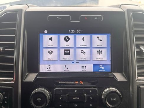 Used 2017 Ford F150 XLT w/ Equipment Group 302A Luxury image 34