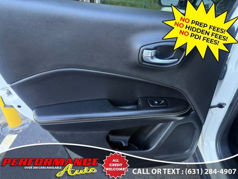 Used 2019 Jeep Compass Latitude w/ Cold Weather Group AWD/4WD image 26
