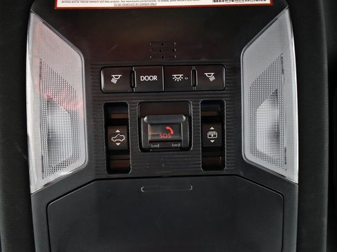 Used 2020 Toyota RAV4 XSE image 31