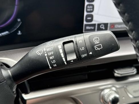 Used 2024 Kia Telluride S FWD image 24