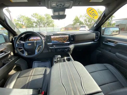 Used 2023 Chevrolet Silverado 1500 High Country w/ High Country Premium Package AWD/4WD image 15