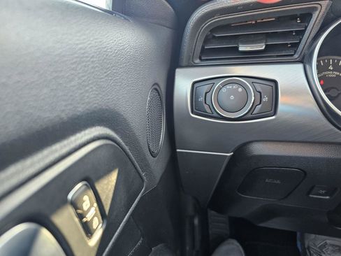 Used 2022 Ford Mustang Premium image 19