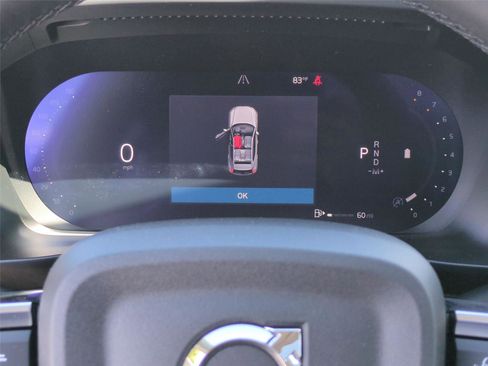 New 2026 Volvo XC40 B5 Plus w/ Climate Package AWD/4WD image 14