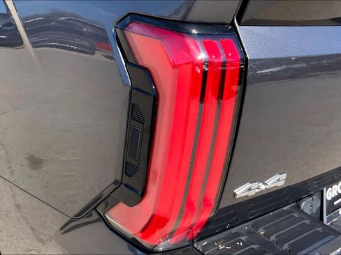 Used 2024 Toyota Tundra 1794 Edition image 29