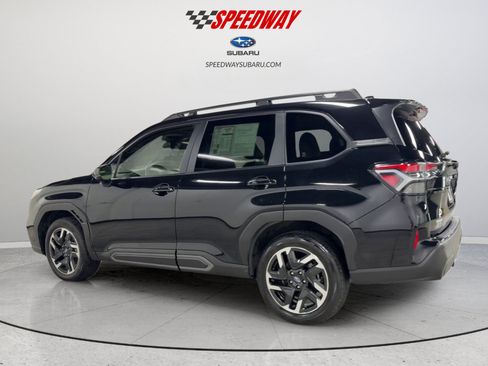 Certified 2025 Subaru Forester Limited w/ Popular Package #2 AWD/4WD image 9