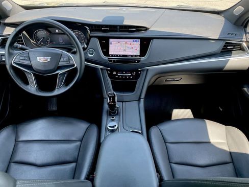 Used 2025 Cadillac XT5 Premium Luxury AWD/4WD image 25
