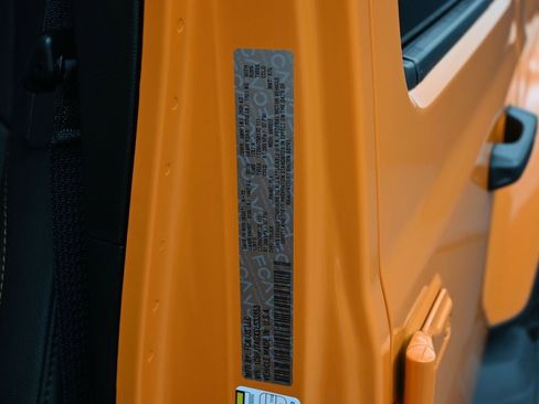 New 2025 Jeep Gladiator Sport image 31