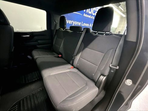 Used 2021 Chevrolet Silverado 1500 LT AWD/4WD image 15
