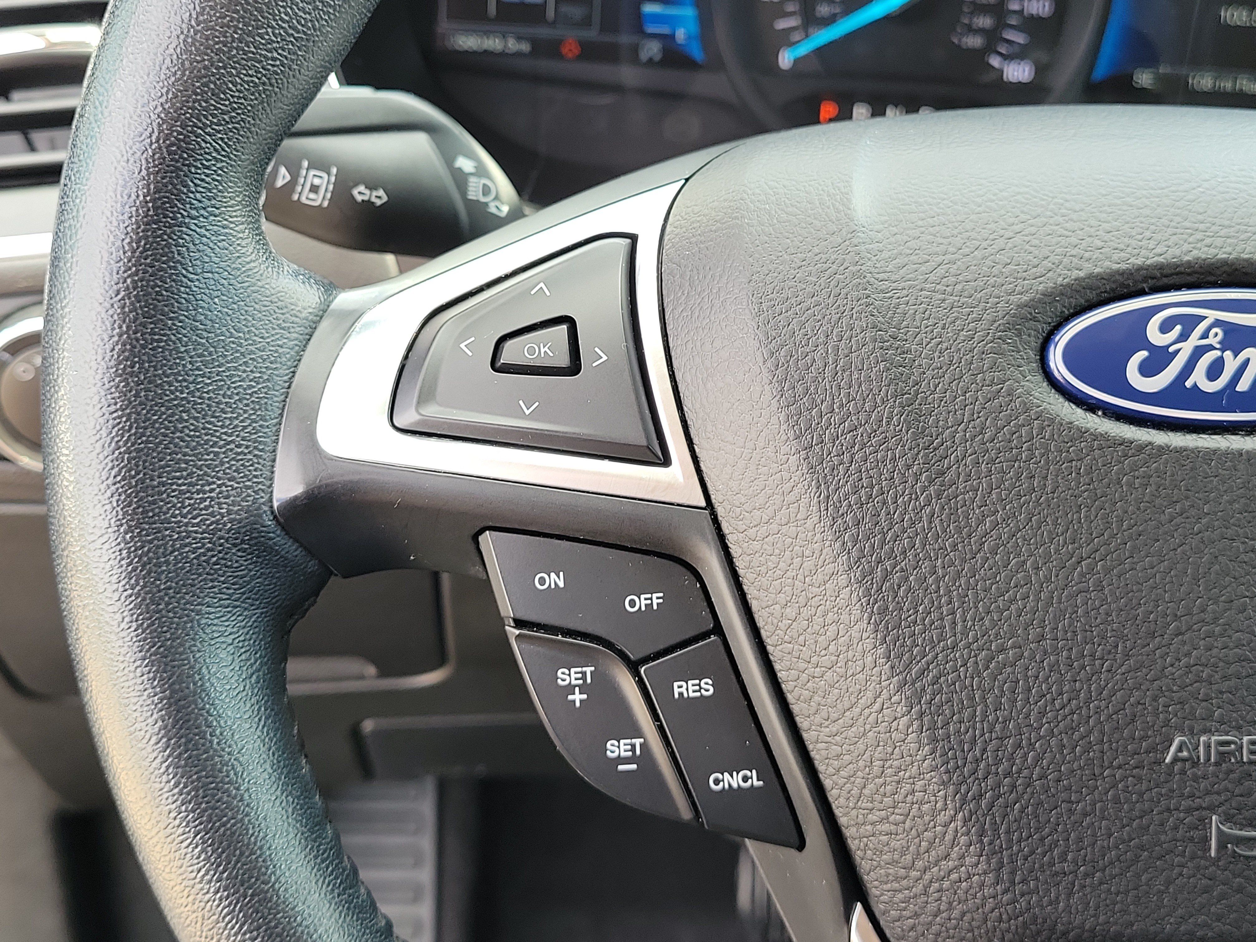 Used 2023 Ford Edge Titanium AWD/4WD image 23