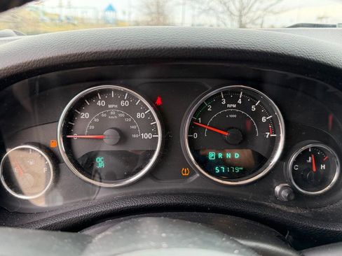 Used 2018 Jeep Wrangler Unlimited Sport S image 18