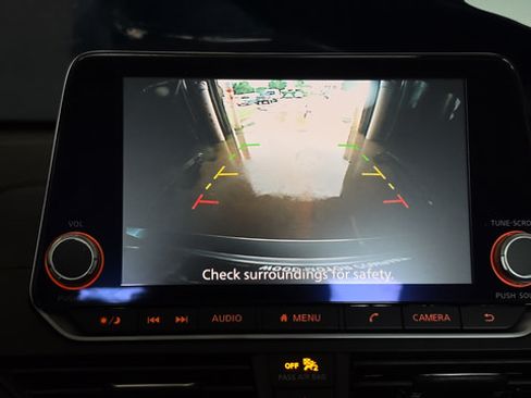 Certified 2025 Nissan Altima 2.5 S FWD image 13