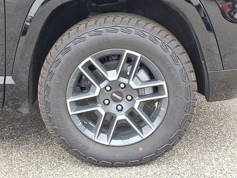 New 2026 GMC Terrain AT4 w/ Convenience Package III AWD/4WD image 5