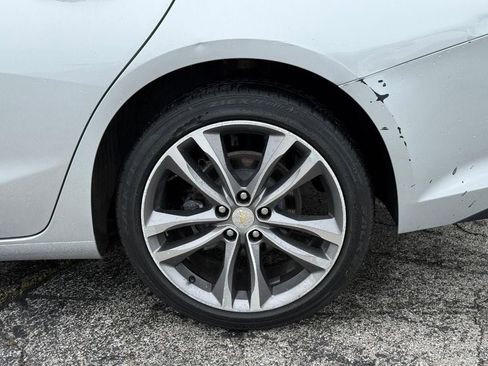 Used 2021 Chevrolet Malibu LT FWD image 6