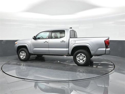 Certified 2023 Toyota Tacoma SR image 5