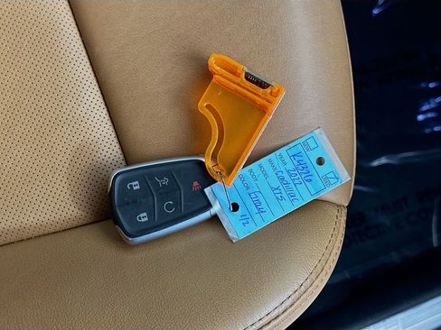 Used 2022 Cadillac XT5 Premium Luxury image 35