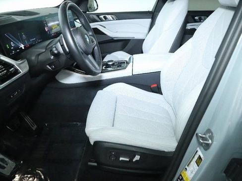 Certified 2024 BMW X5 xDrive40i w/ M Sport Package image 19