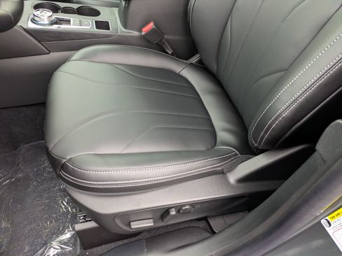 New 2026 Ford Escape SE w/ PHEV Premium Package image 13