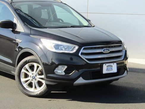 Certified 2019 Ford Escape SEL image 4