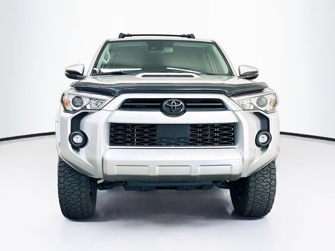 Used 2022 Toyota 4Runner TRD Off-Road Premium image 2