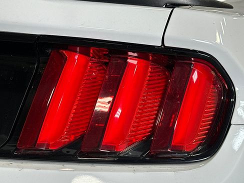 Used 2016 Ford Mustang GT RWD image 46
