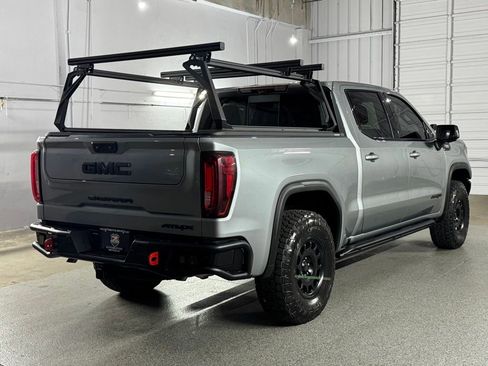 Used 2024 GMC Sierra 1500 AT4X image 11